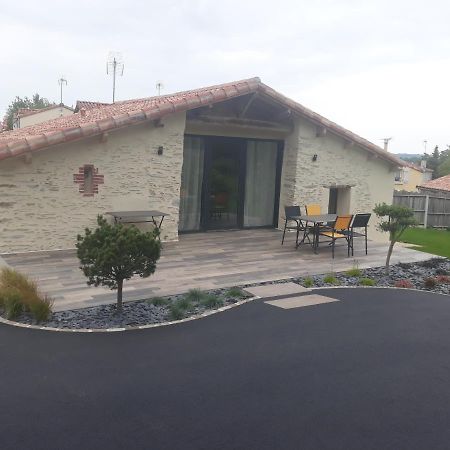 Gite De La Coliniere 4 Personnes Le Boupere Exterior photo